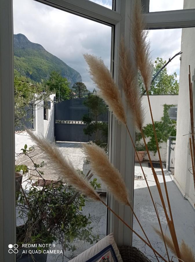Villa Le Lac - Cottage Au Bord Du Lac D' Annecy - Chambres - Veyrier-du-Lac Luaran gambar